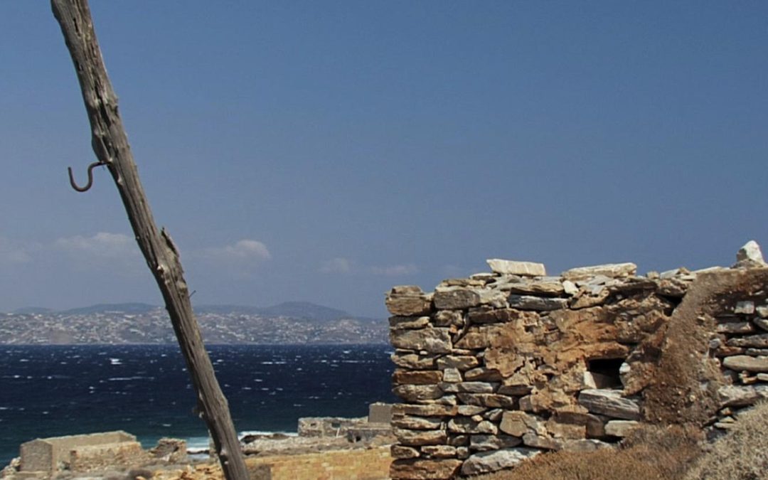 Comme des lions de pierre à l’entrée de la nuit (2012) de Olivier Zuchuat, mardi 24 mars 20H Utopia, Cycle Art & Images